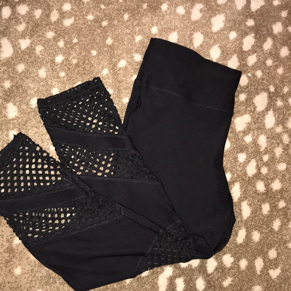 Black crop net leggings